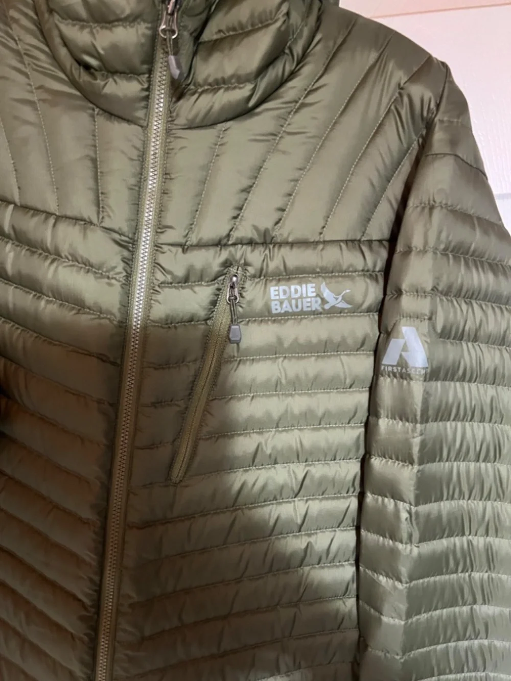 Eddie Bauer men eddie